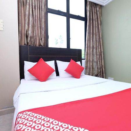 Mrj Hotel Wakaf Che Yeh 2 Кота-Бару Екстер'єр фото